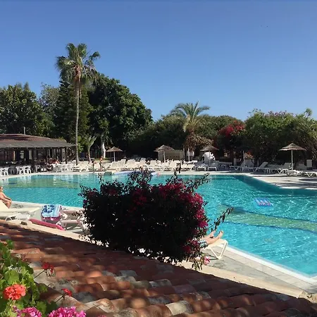 Gardens Hotel