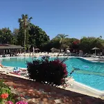 Gardens Hotel